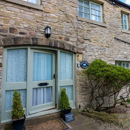 Dom wakacyjny White Swan *